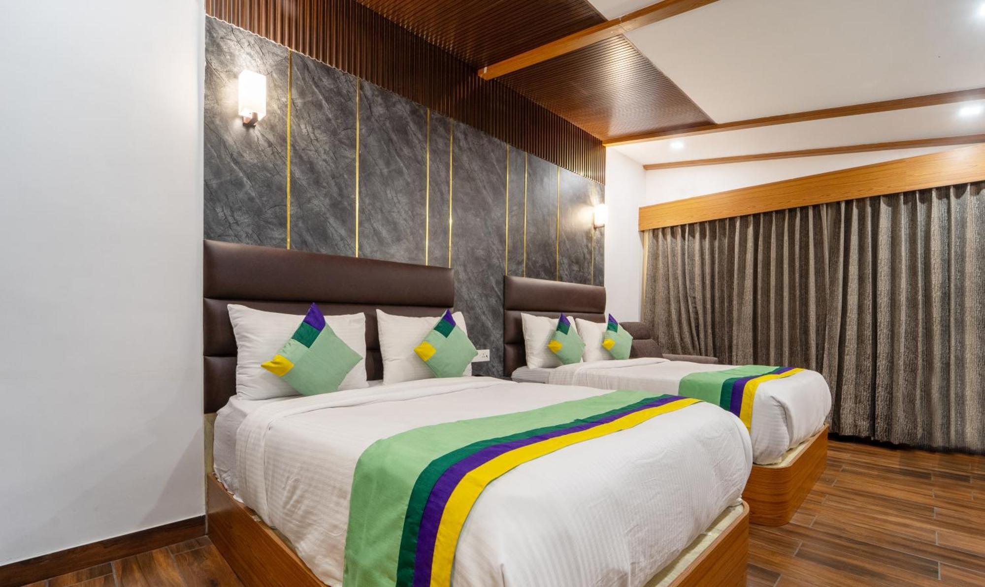 Treebo Skydale Premium Suites, 1500 Mtrs From Ooty Lake ภายนอก รูปภาพ