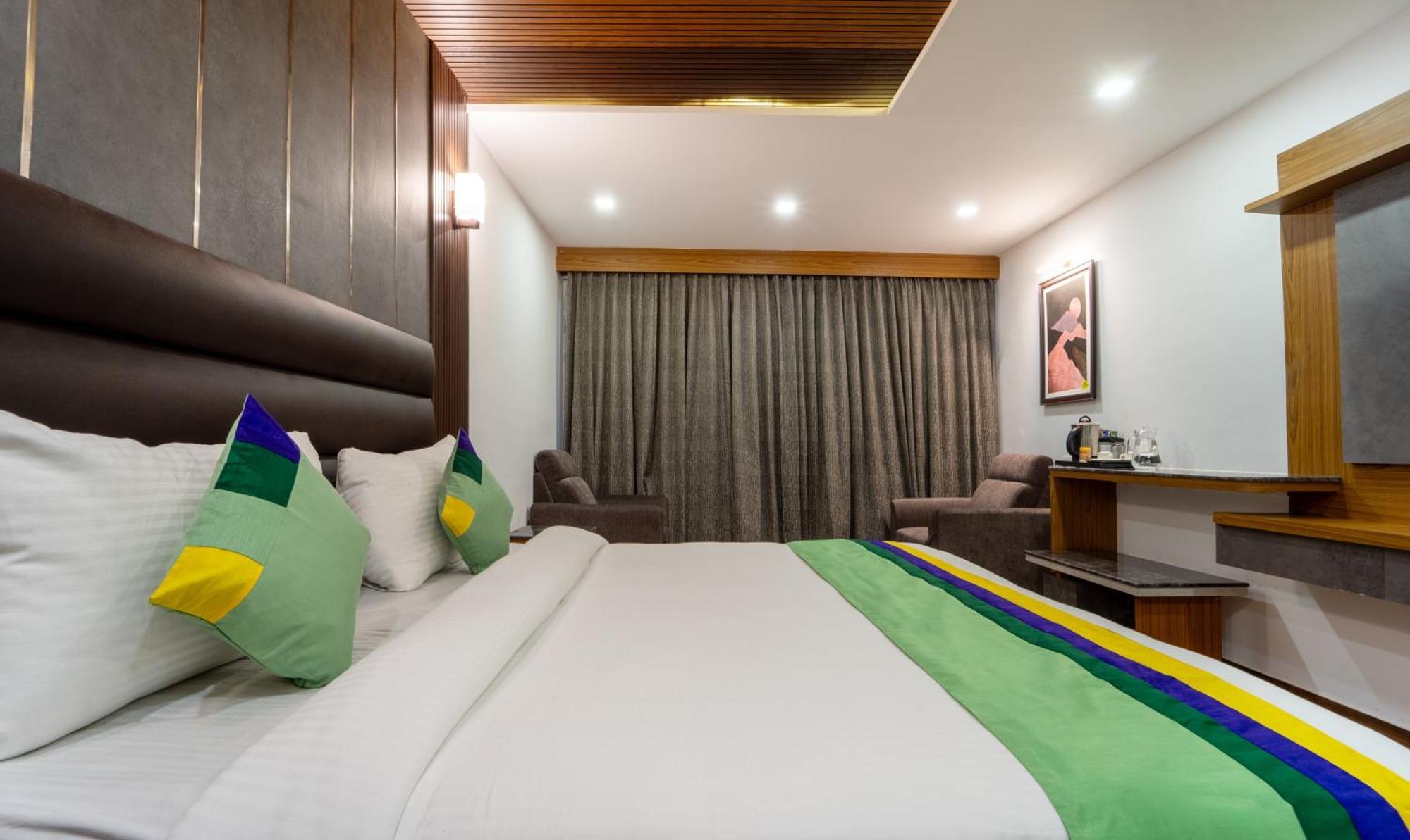 Treebo Skydale Premium Suites, 1500 Mtrs From Ooty Lake ภายนอก รูปภาพ