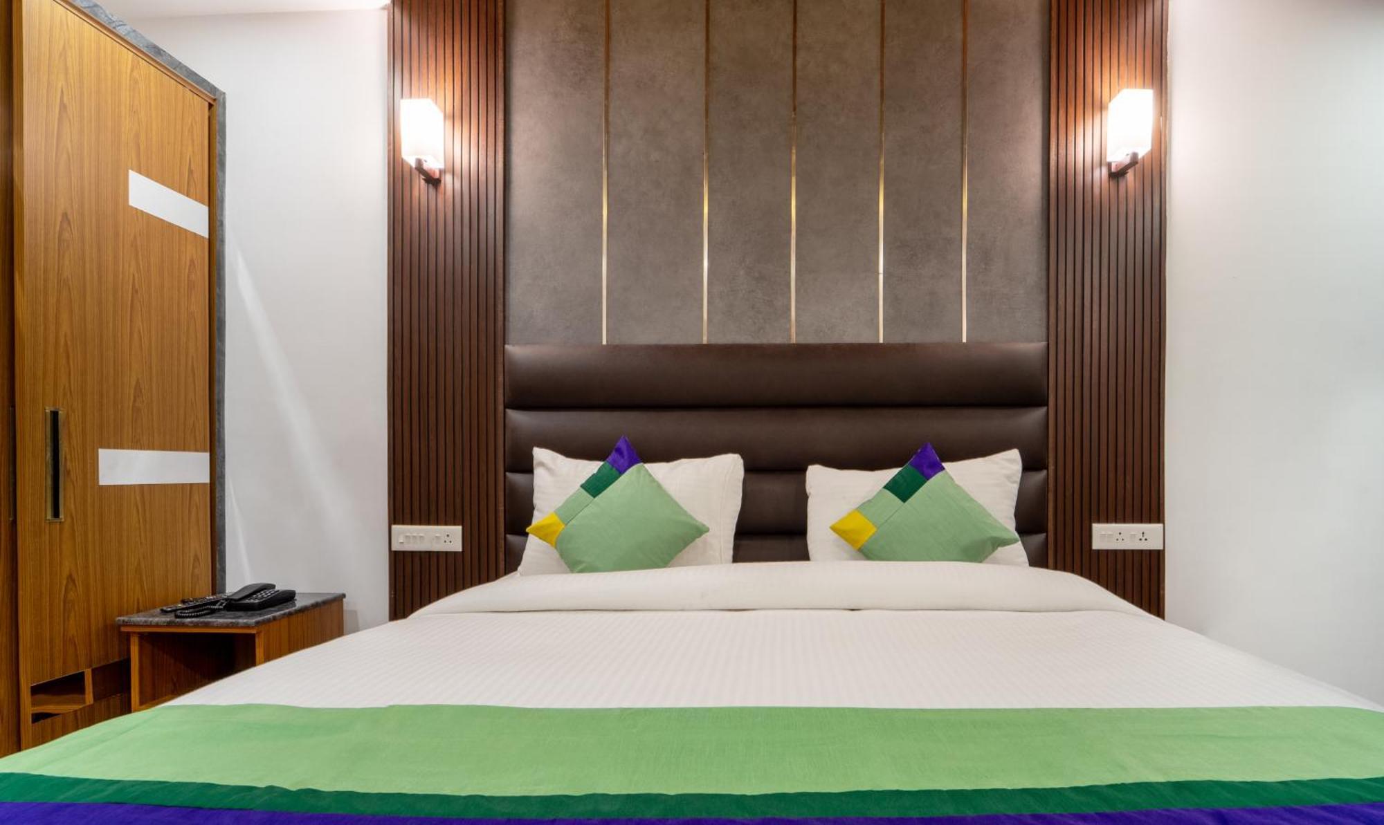 Treebo Skydale Premium Suites, 1500 Mtrs From Ooty Lake ภายนอก รูปภาพ